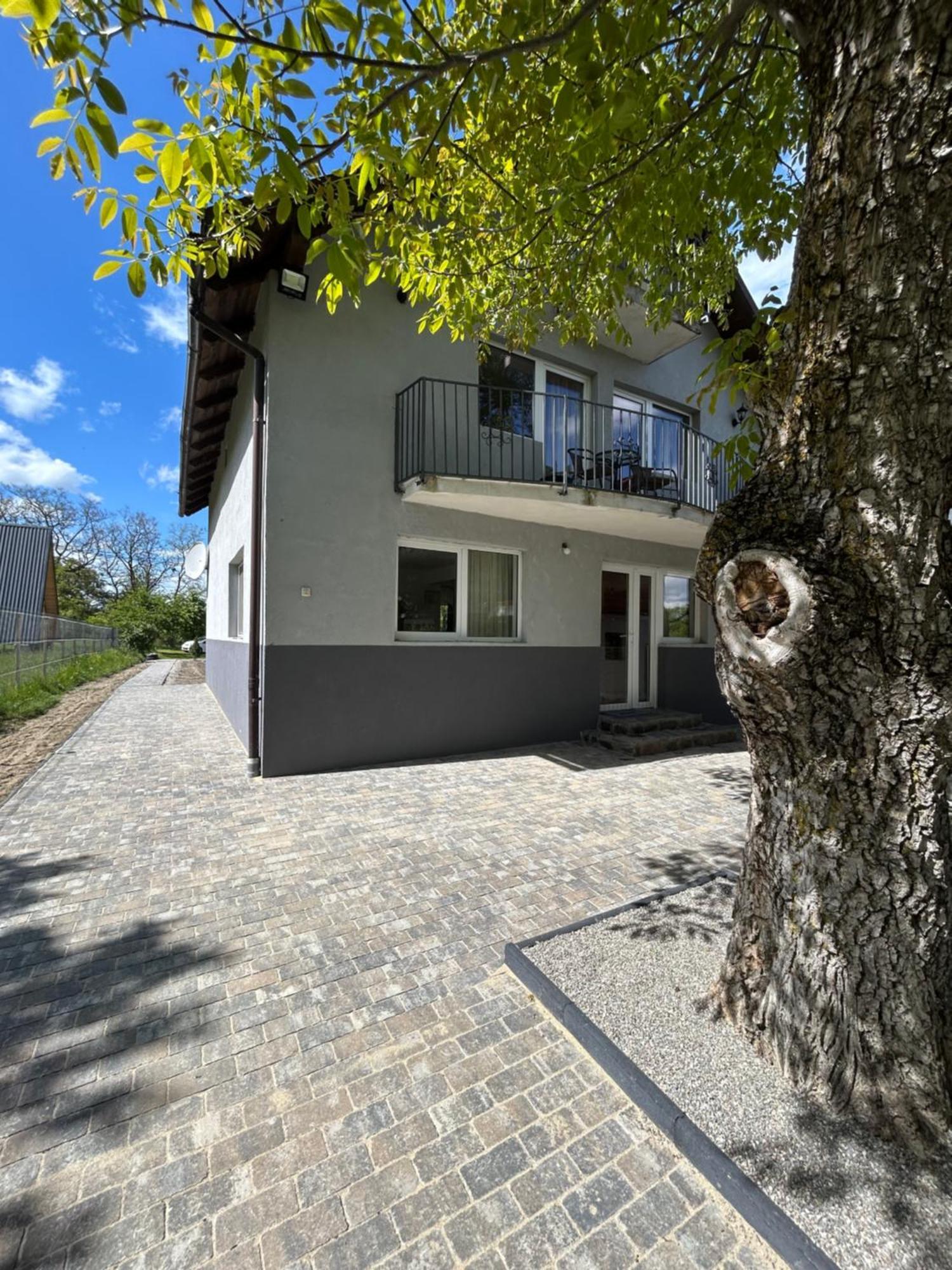 Casa Luca Ama Bran Villa Bran  Exteriör bild